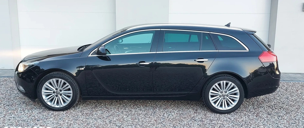 Opel Insignia cena 22999 przebieg: 256000, rok produkcji 2013 z Zambrów małe 631